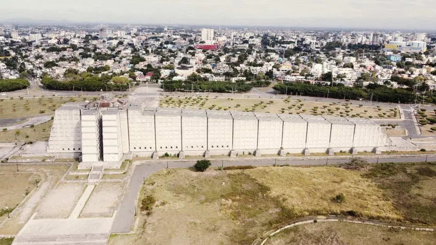 faro-colon5-5f8ec689-focus-0-0-896-504