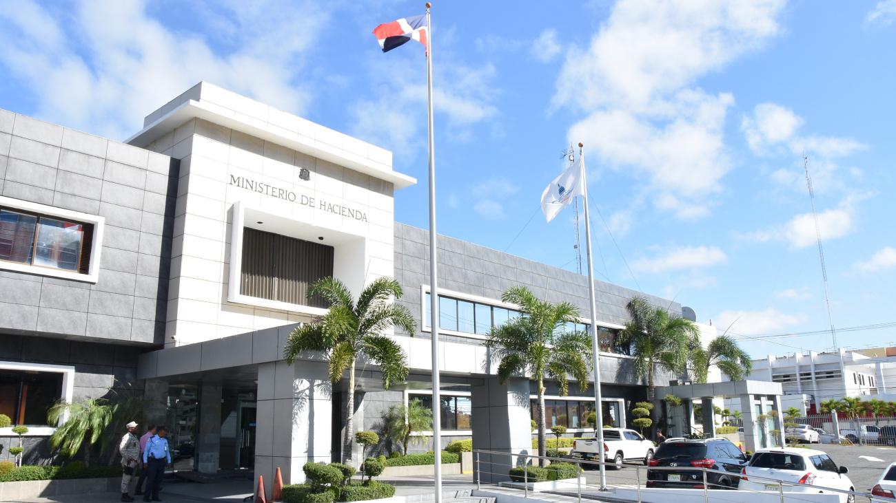 Fachada Ministerio de Hacienda_0