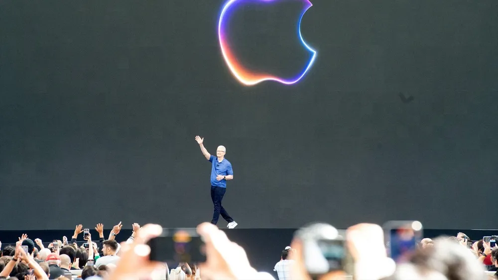 tim-cook-ceo-apple-conferencia-presentacion-apple-inteligence_97