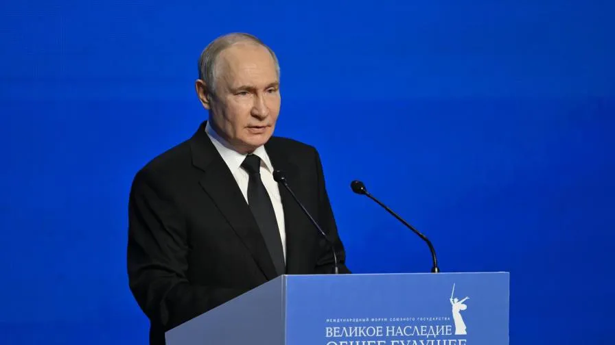 v-putin-microfono-efe-bd4c6885ab7a4481dca9e8f2abf4cf7c0573cc20w-3dea5979-focus-min0.21-0.39-896-504