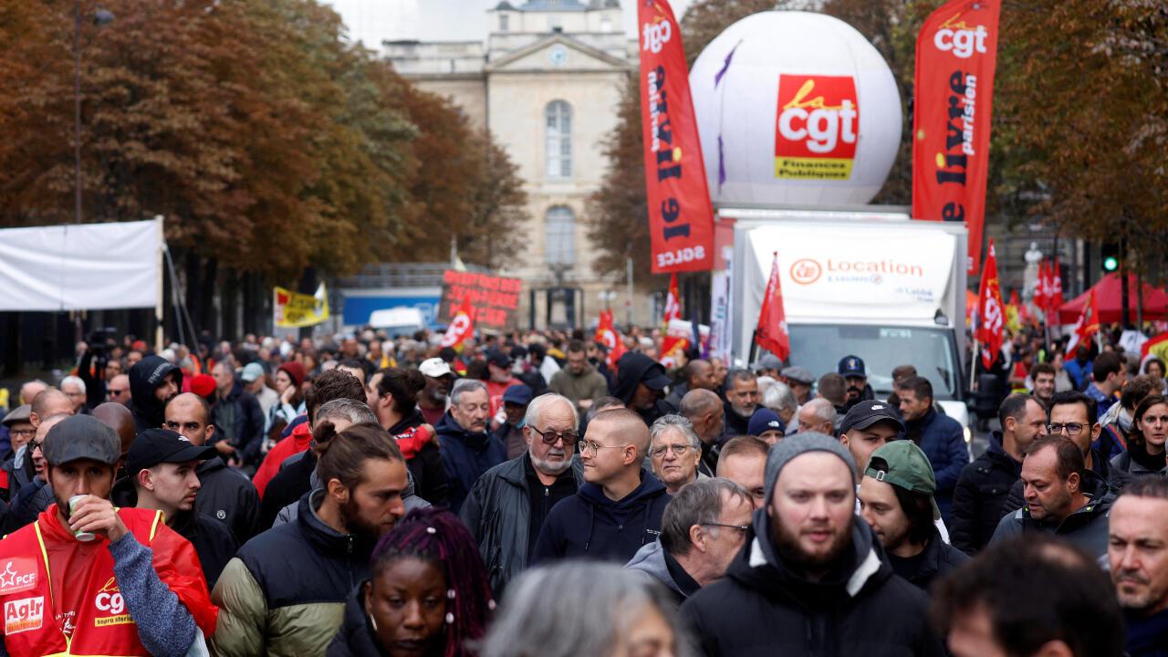 2022-09-29T124724Z_1890567105_RC20RW9CXX85_RTRMADP_3_FRANCE-STRIKE