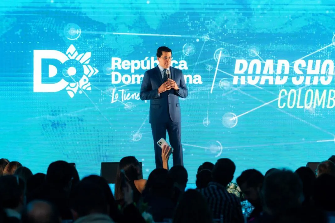 Roadshow-en-Colombia-2-1068x712