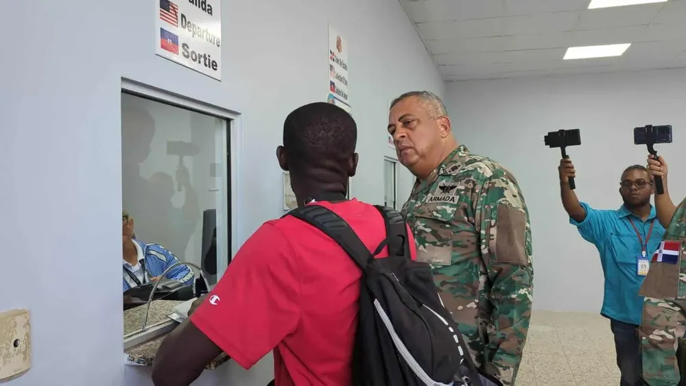 control-fronterizo-director-de-migracion-reconoce-negocio