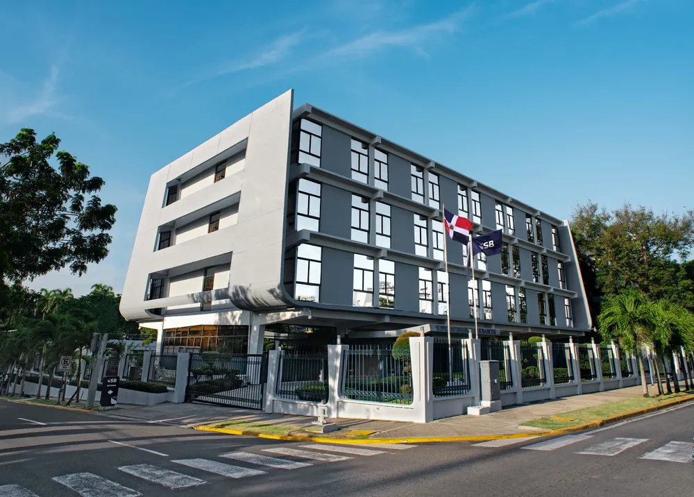 superintendencia-de-bancos-fachada-01-1