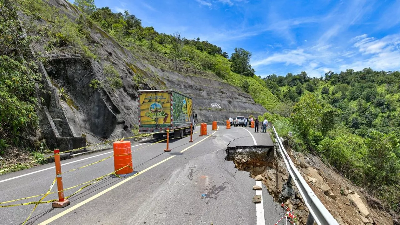 OBRAS-´P