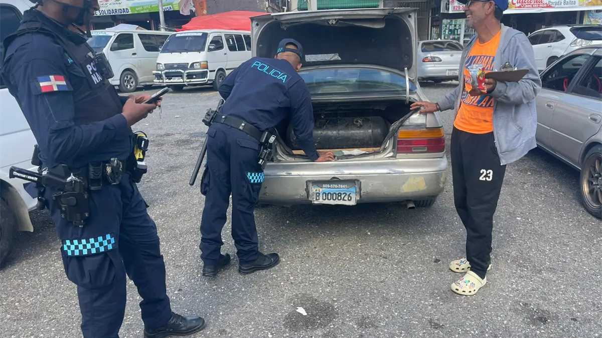 operativo-de-depuracion-en-transporte-urbano-de-santiago-4e828920-focus-0-0-1200-675