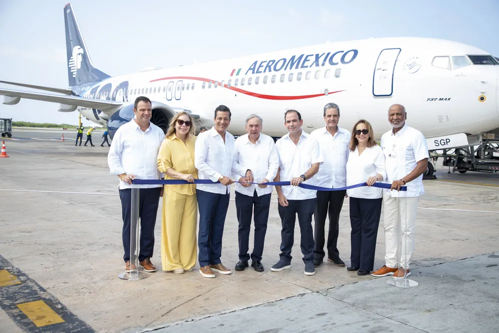 José Zapata,Tammy Reynoso, Giancarlo Mulinelli,Carlos Miguel Aysa Gonzalez, Giovanni Rainieri, Marco Sanchez, Sandra Aponte, Alberto Smith-1