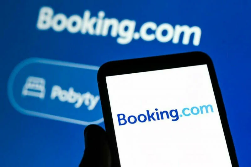booking_holding