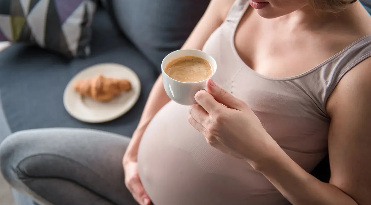 cafeina-en-el-embarazo