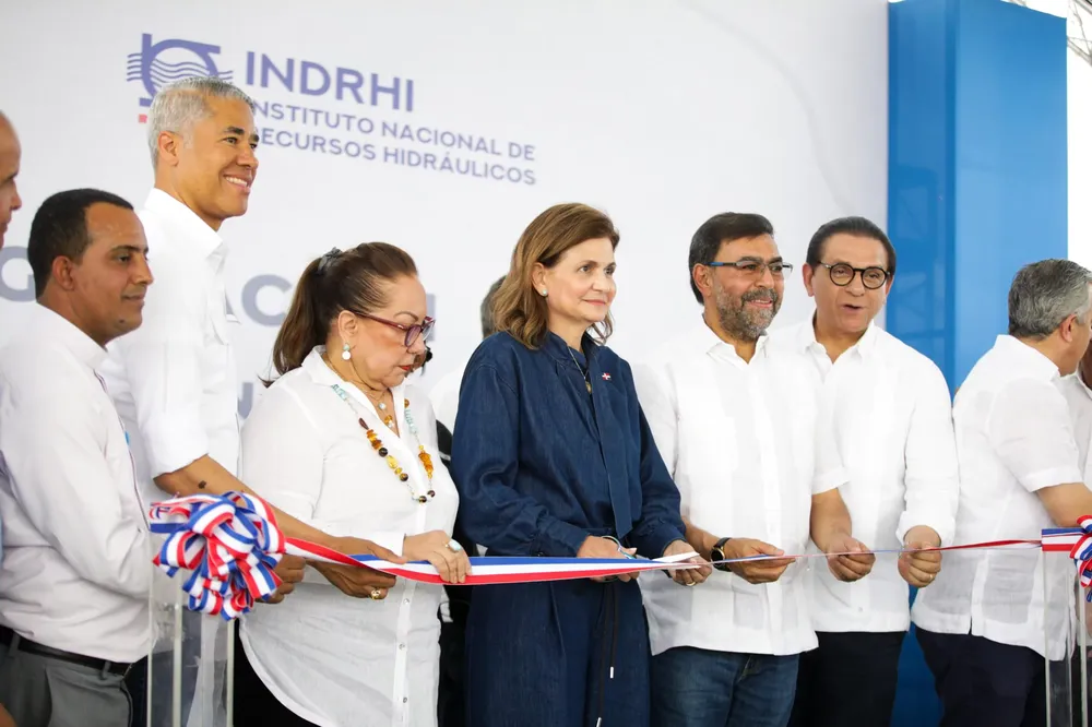 INAUGURACION-RAQUEL-scaled