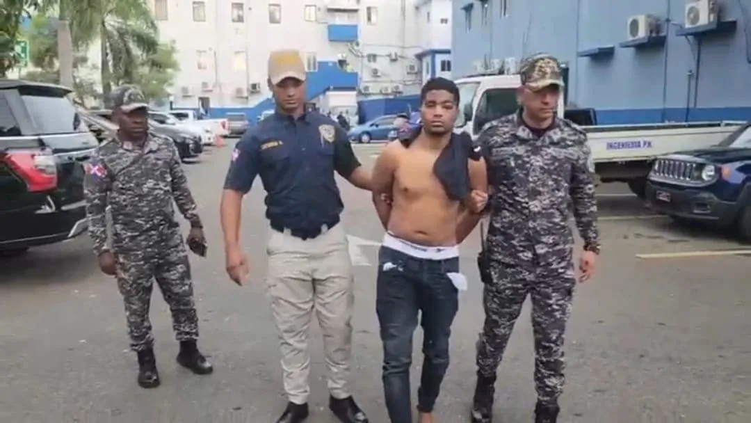 Alexander-Jimenez-Galvan-detenido-tras-incidente-con-dos-heridos-en-la-UASD