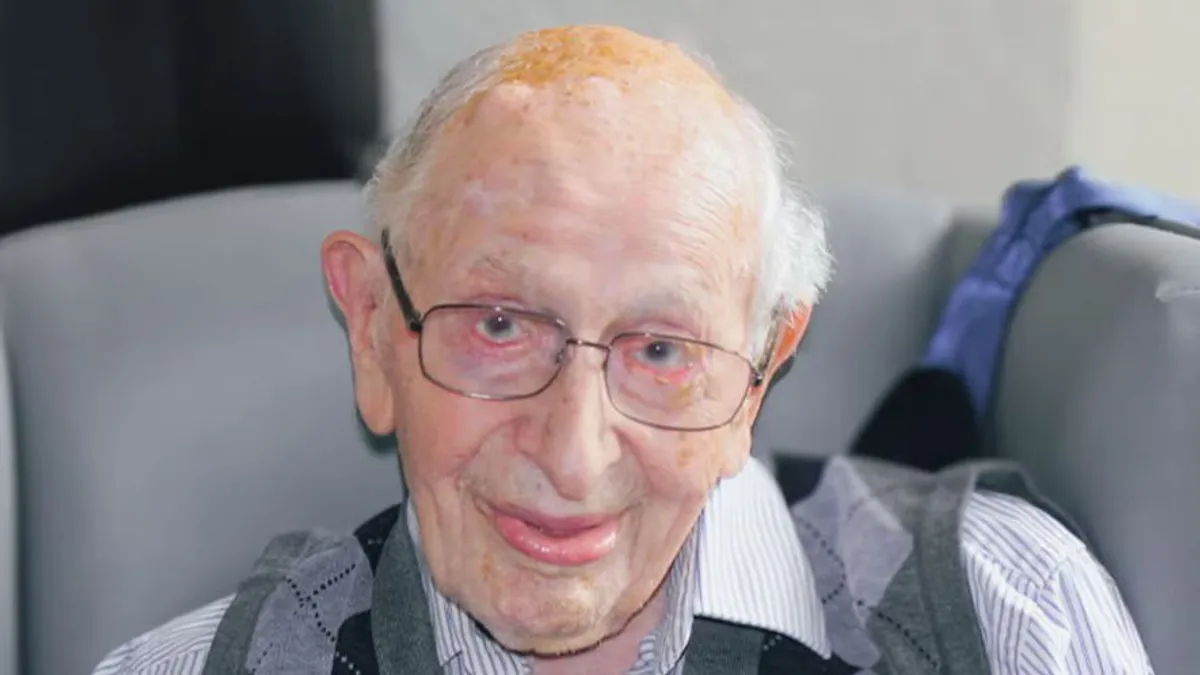 muere-el-hombre-mas-longevo-del-mundo-con-112-anos-en-reino-unido-los-momentos-historicos-que-ha-viv_ad16