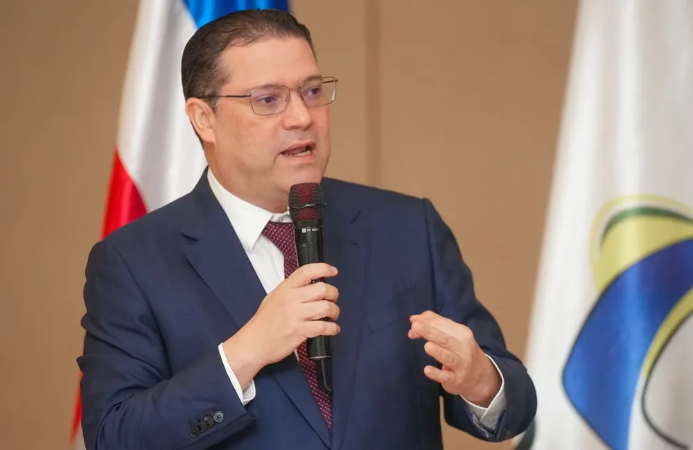 Ministro-de-Industria-Comercio-y-Mipymes-Yayo-Sanz_