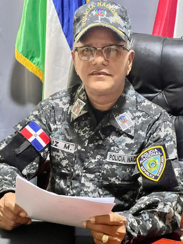 Policia-Comunitaria-lanza-operativo-de-asistencia-a-afectados-por-lluvias-768x1024.jpg