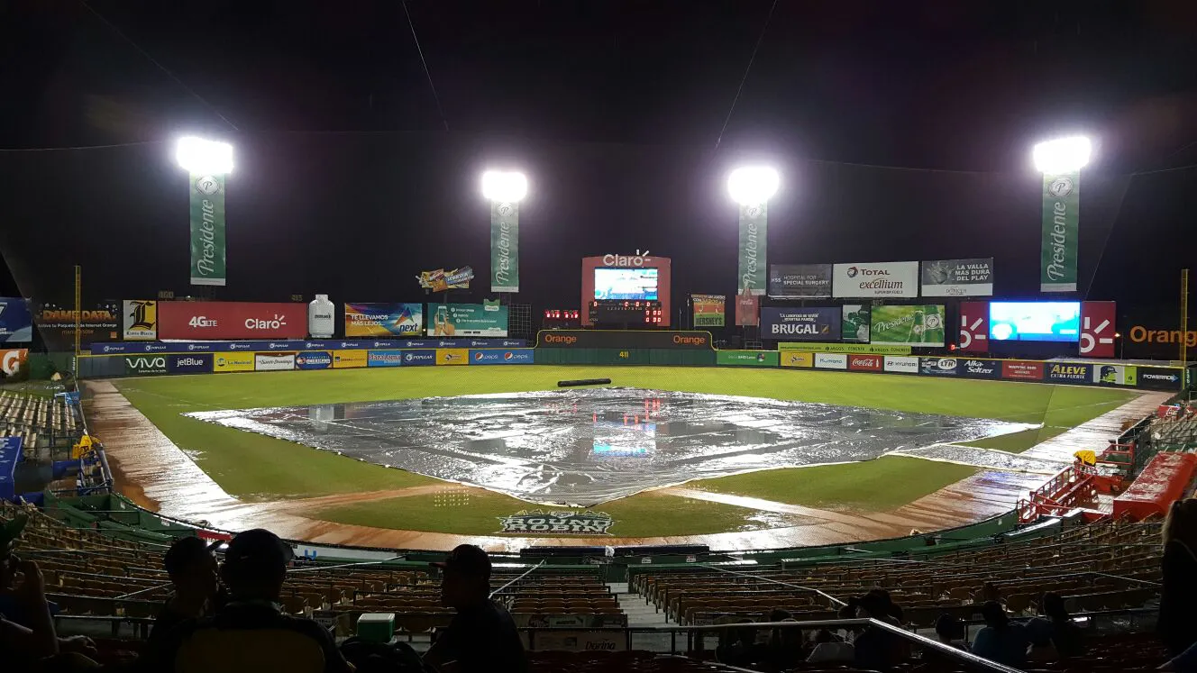 46f3aa37-estadio-quisqueya