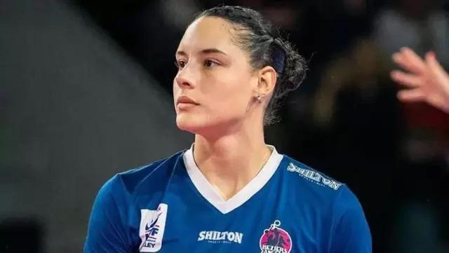 nilufer-belediyesporlu-voleybolcu-pilar-marie-17767684_3814_o