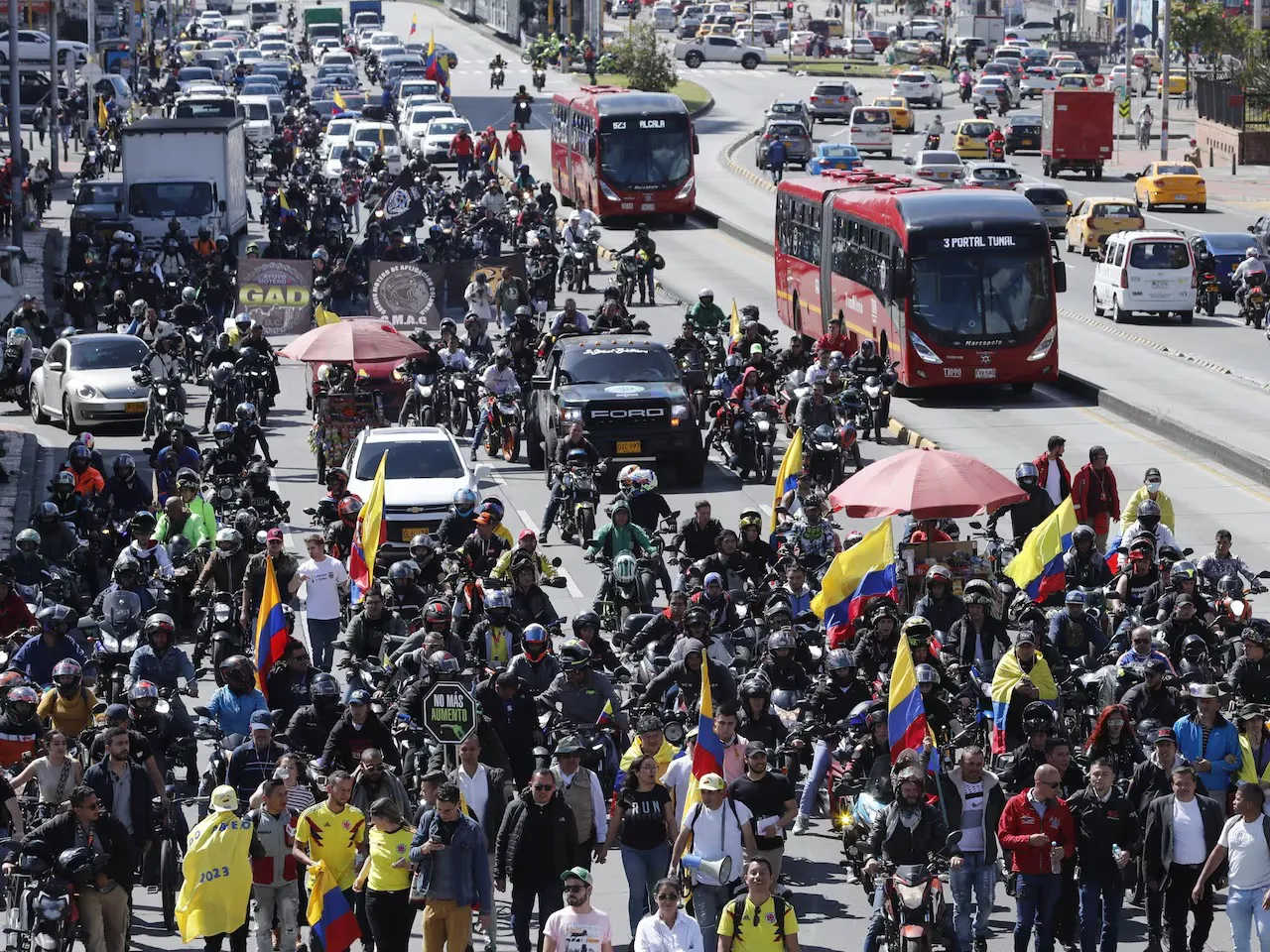 Colombia alza combustible 2