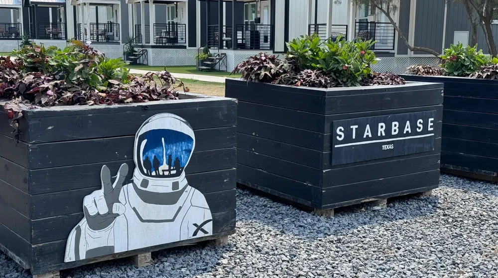 Starbase1