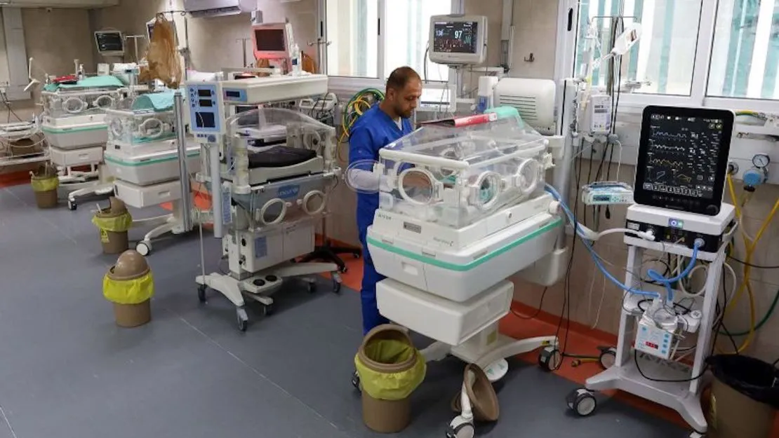 cnne-1482090-baby-maternity-ward-gaza-1022