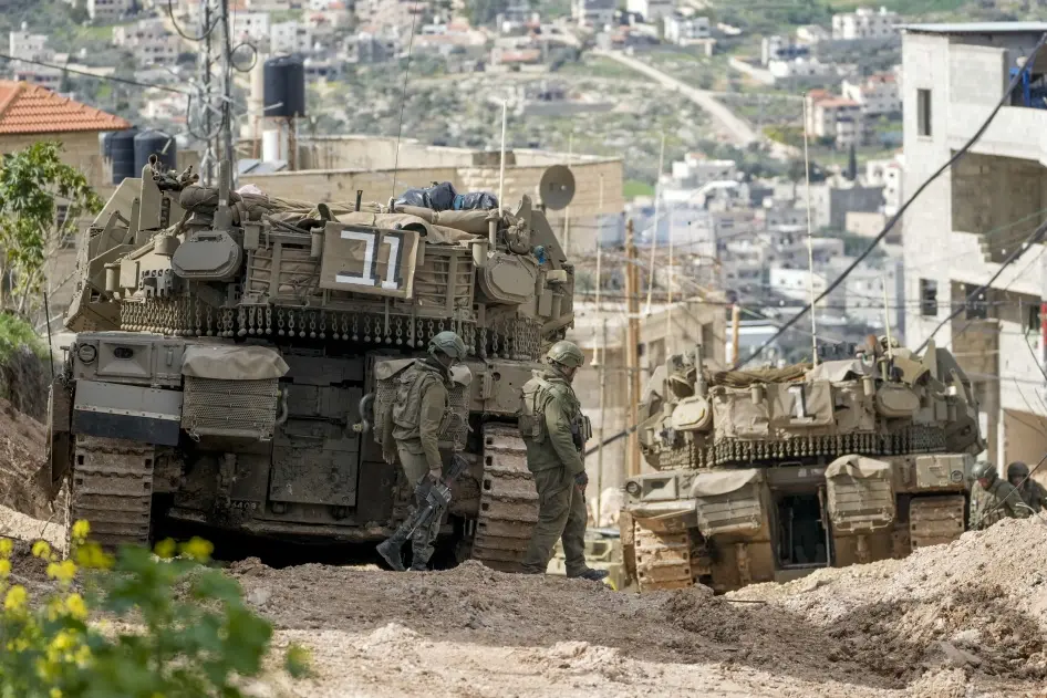 202502mena_palestine_jenin_israeli_tanks