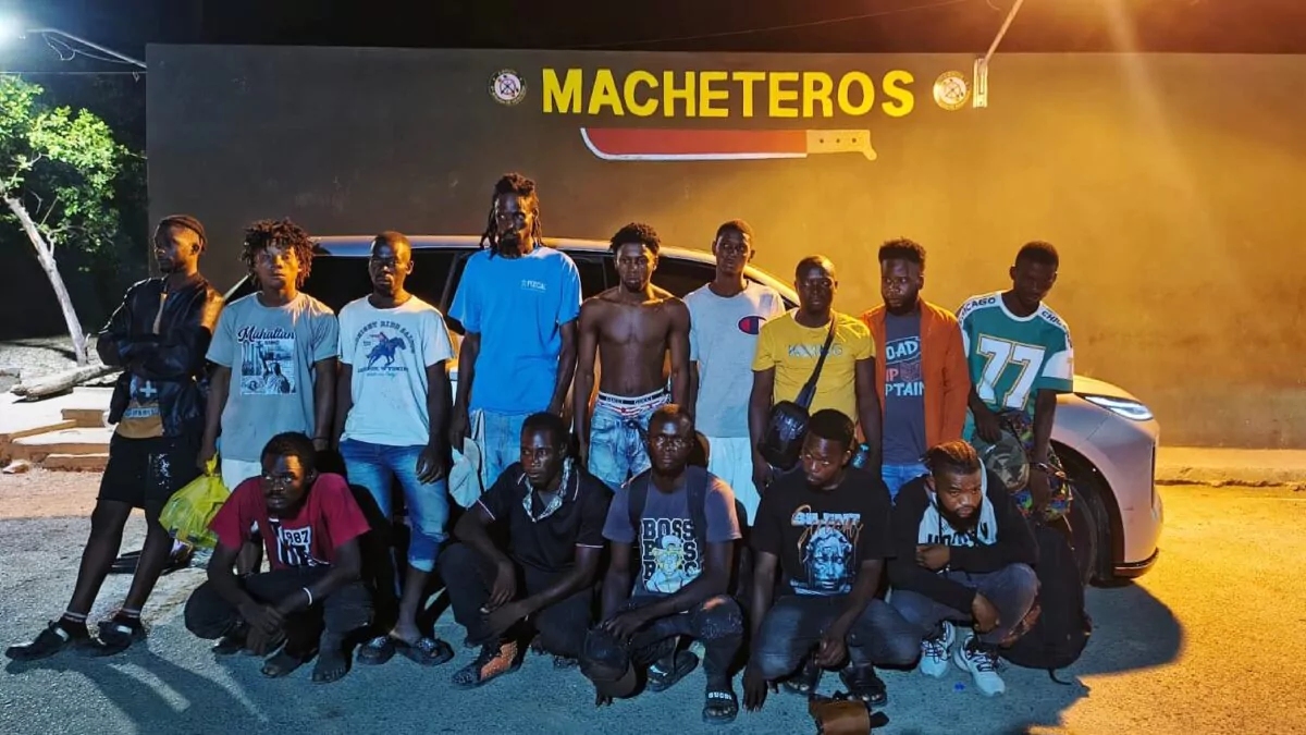 interceptan-a-22-haitianos-indocumentados-y-detienen-a-presunto-traficante-de-mi-20260717-124608-2HXD-1200x675