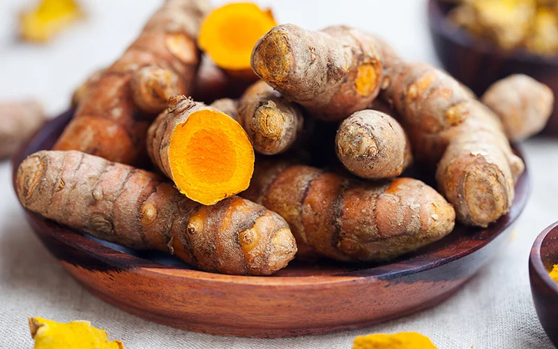 181010-fs-800x500-curcuma-AnnaPustynnikova-2