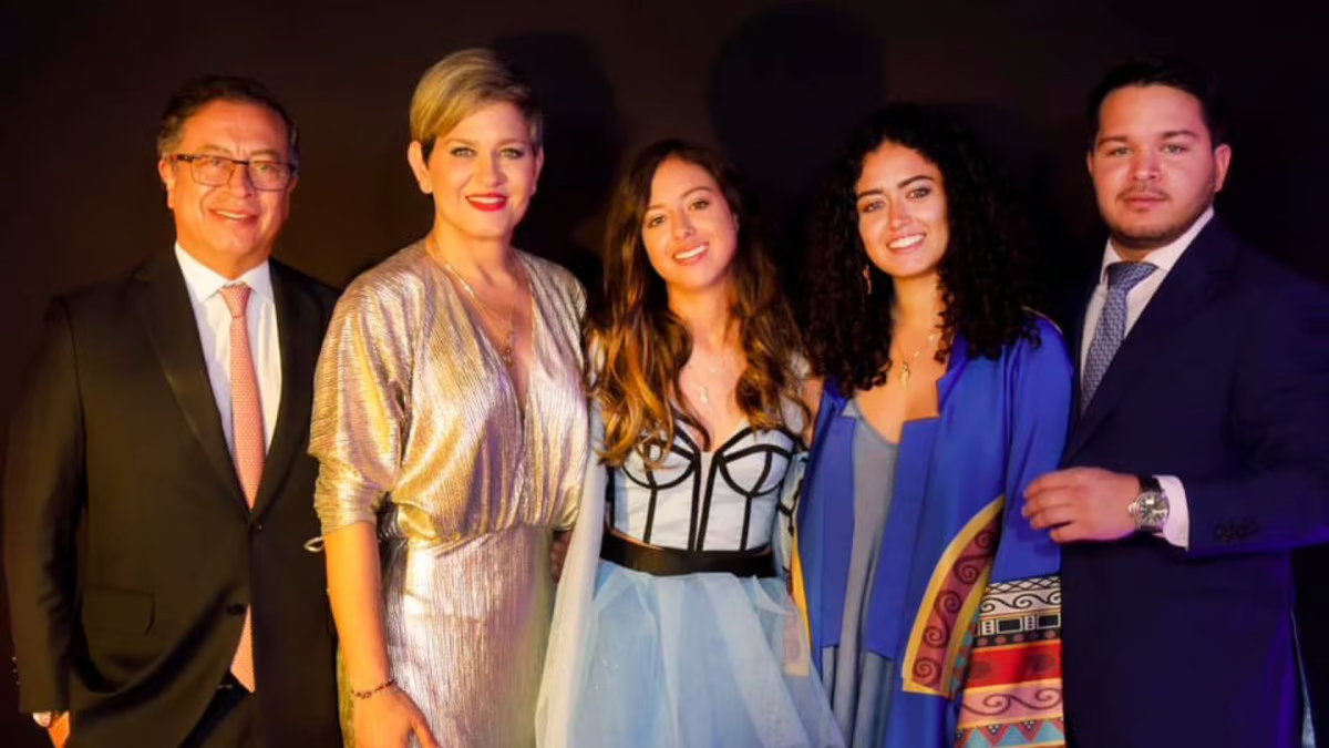 f892ac7b-6c06-4549-a431-9fdea28fc887