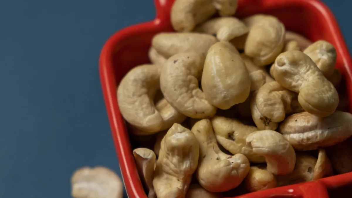 la-respuesta-a-por-que-el-anacardo-siempre-lo-vende-sin-cascara_67b2
