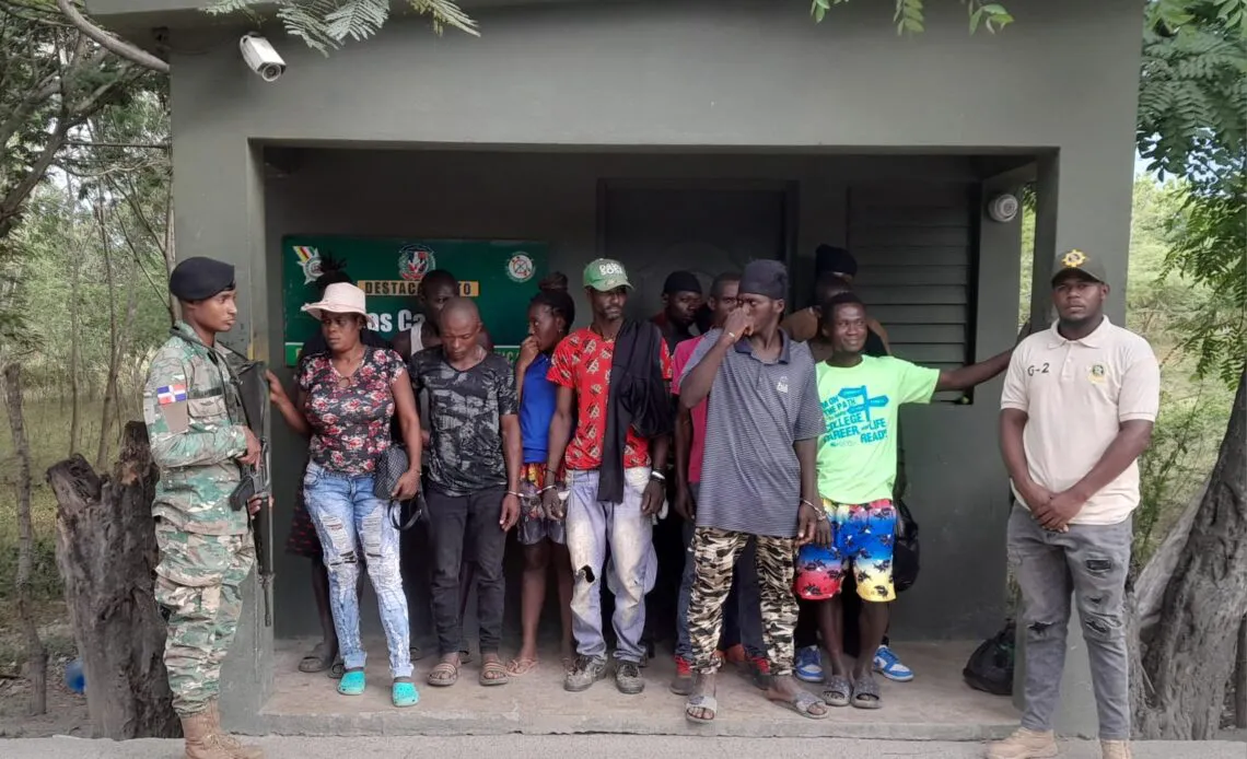 Mas-haitianos-indocumentados-1140x694
