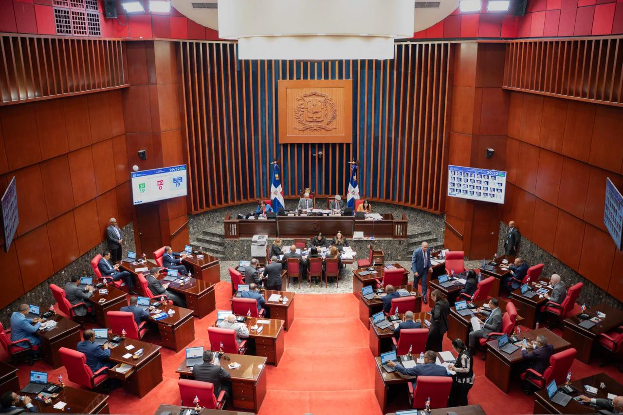 Senado aprueba en primera lectura proyecto de ley para eliminar ...