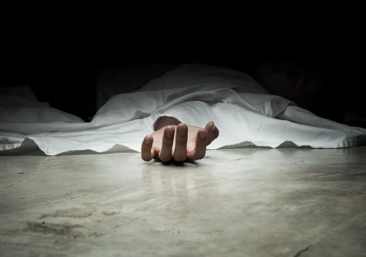 llego-tu-hora-estudio-revela-que-la-muerte-esta-programada-por-nuestro-reloj-biologico-1712924203125_1280 (4)