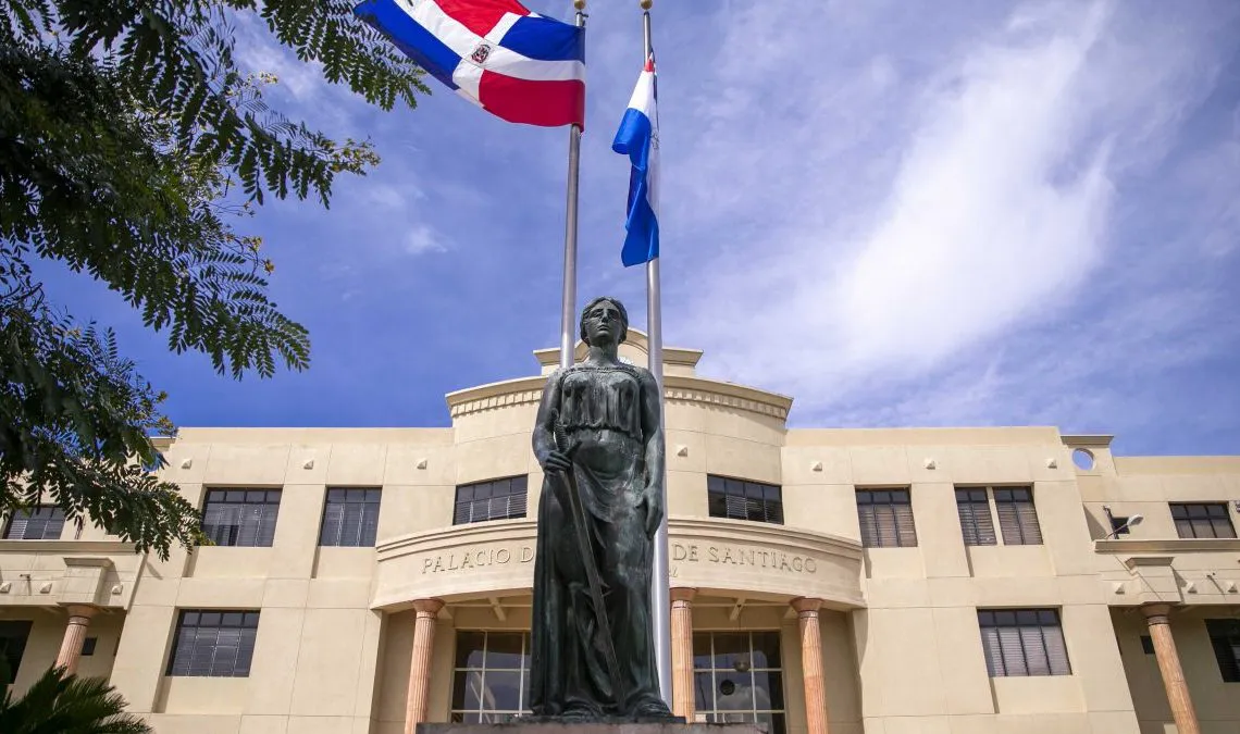 Pastor-Santiago-1140x675