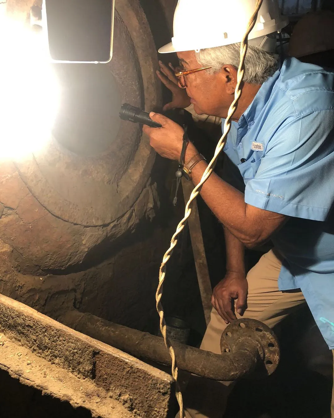 El director honorifico del @cea_rd, doctor Rafael Burgos Gómez superviso de manera presencial los avances en la reconstrucción de las calderas de ingenio Porvenir, tras el cual valido proceso de reentubación to