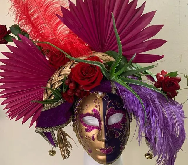 2do-lugar.-Competencia-de-mascaras-de-carnaval-en-honor-a-Victor-Erarte-Grace-Spencer-Antigua-640x560