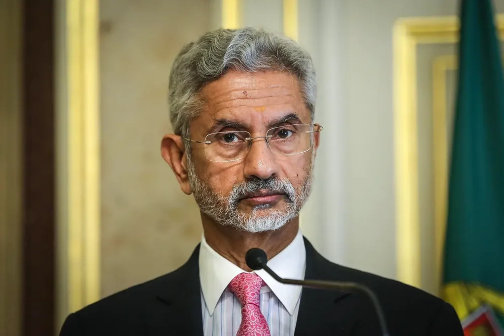 rss-efe2987beda8eed9d540bf457ce7e183f2a0d7f6956w