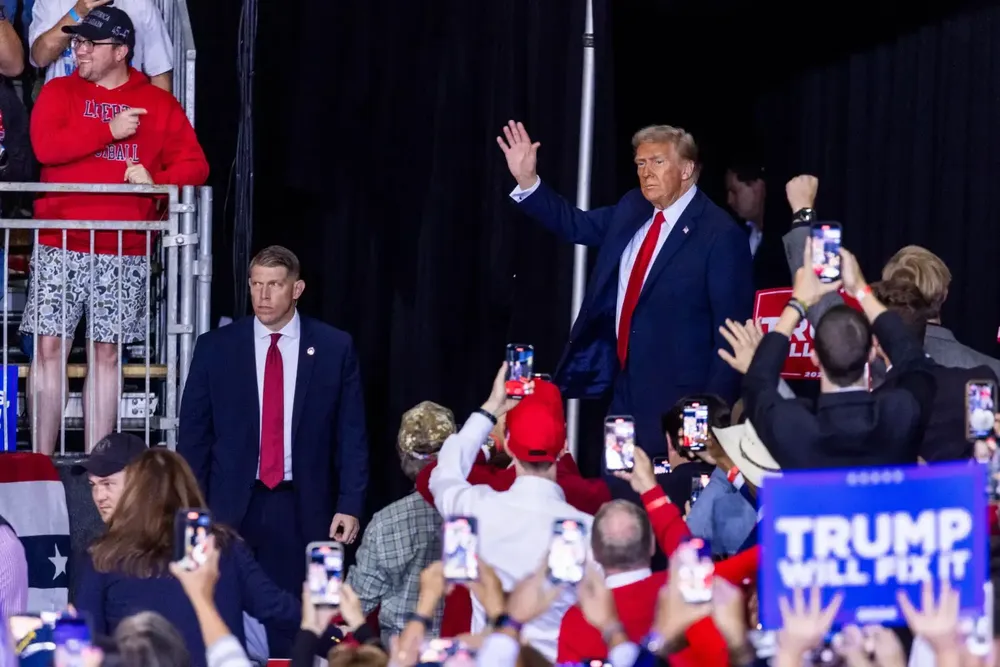 Trump-en-mitin