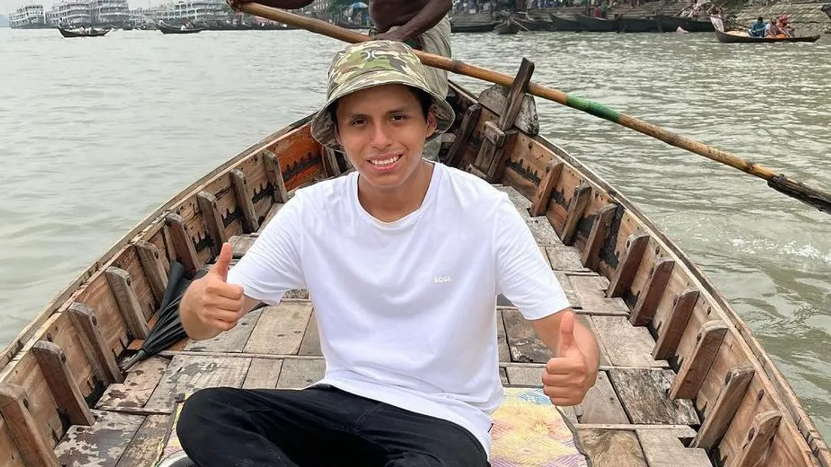 el-influencer-peruano-oscar-curi-al-que-dieron-por-muerto-tras-probar-comida-callejera-en-india-reap_1a2a