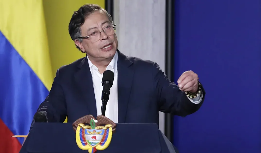 Collage-2025-12-30T222309.747