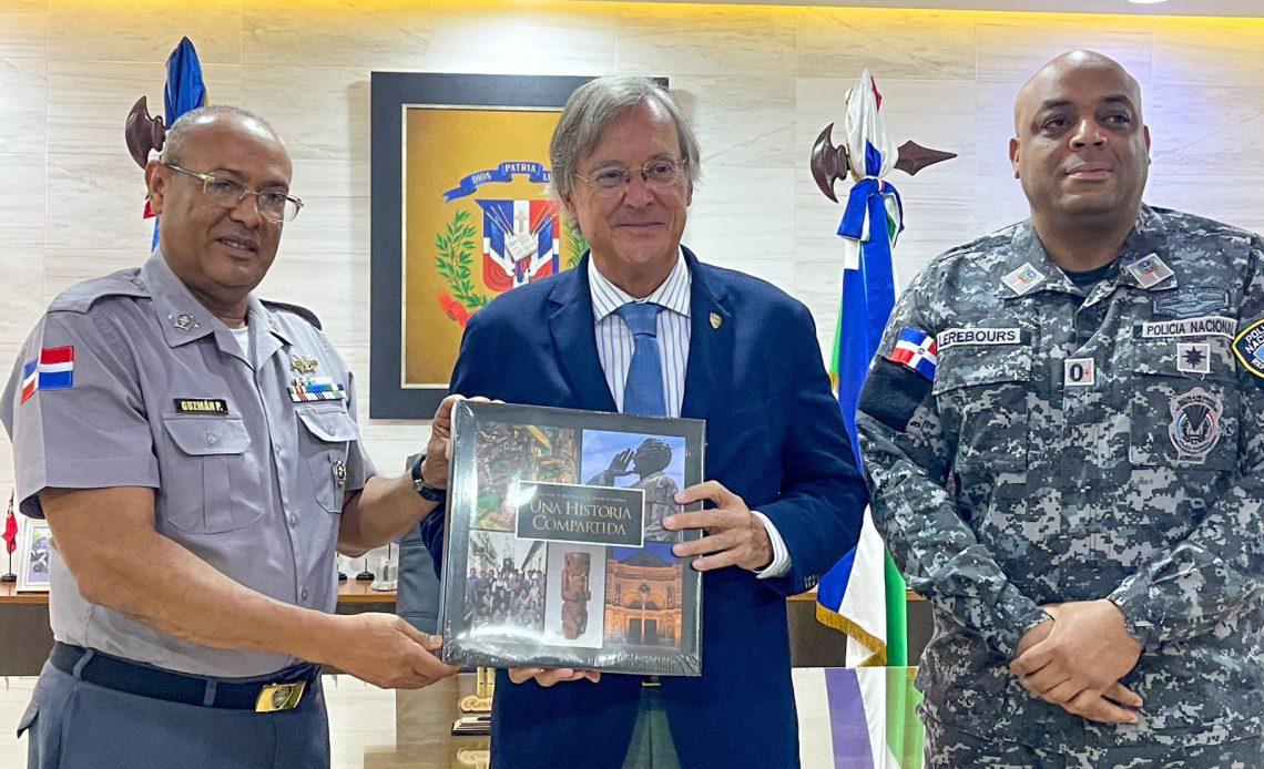 Embajador-de-Espana-1140x694