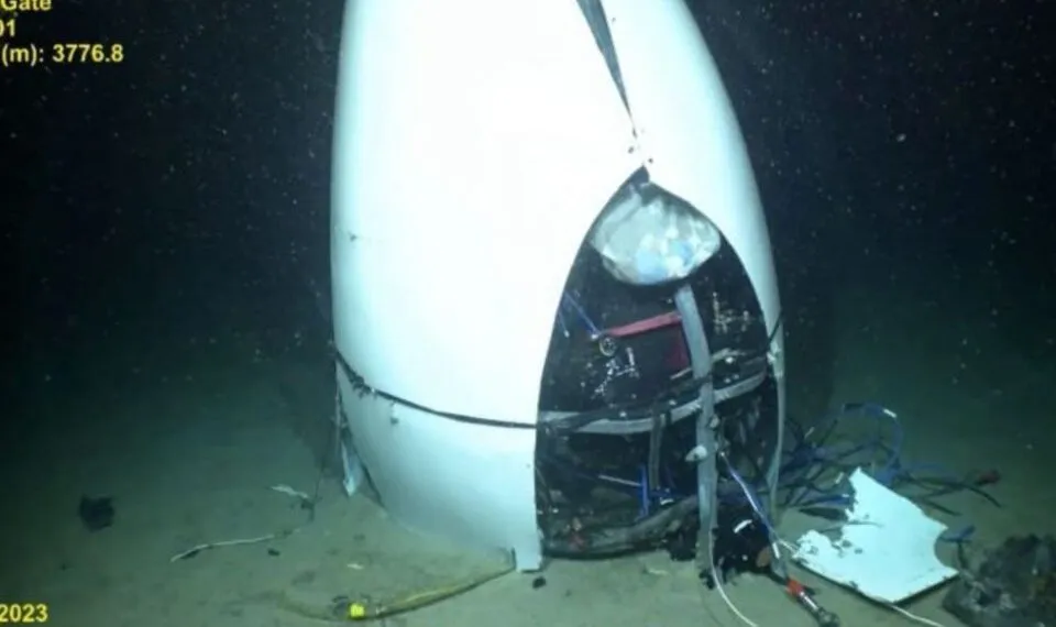 Sumergible-Titan-restos-960x640-1-960x570