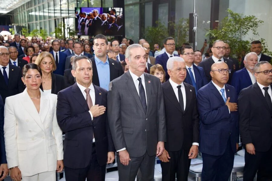 Abinader-conferencia-Poder-Judicial-900x600