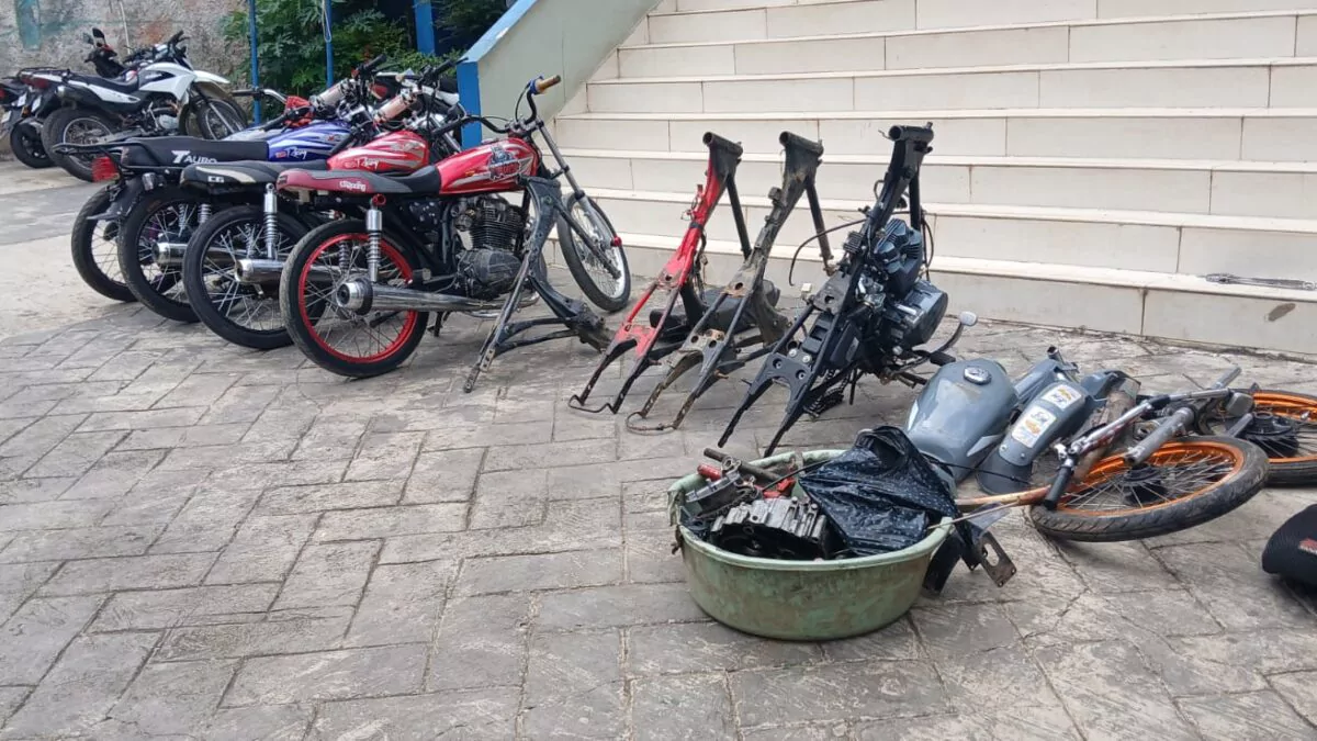policia-nacional-desarticula-banda-dedicada-al-robo-de-motocicletas-en-yamasa-20260320-014509-x1Hh-1200x675-1