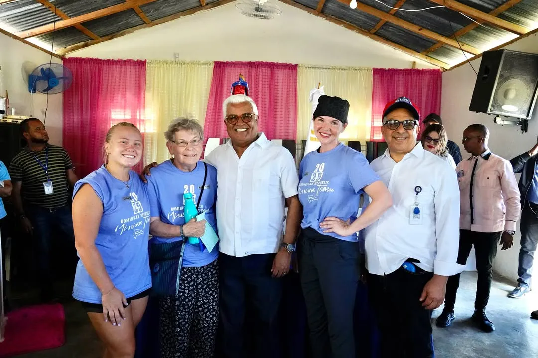 🤝 CEA y Fundación Buen Samaritano firman acuerdo en favor de los bateyesEl Consejo Estatal del Azúcar (CEA) y la Fundación Hospital General El Buen Samaritano firmaron un acuerdo de cooperación interinstit (5)