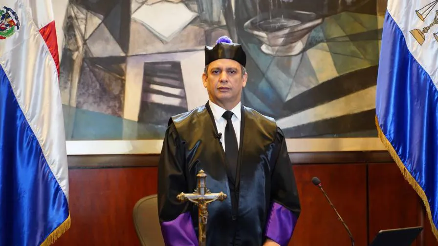 imagen-henry-molina-2-focus-0.08-0.47-896-504