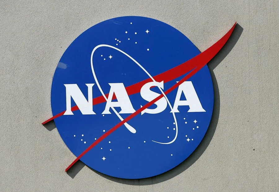 logo_nasa_cohete