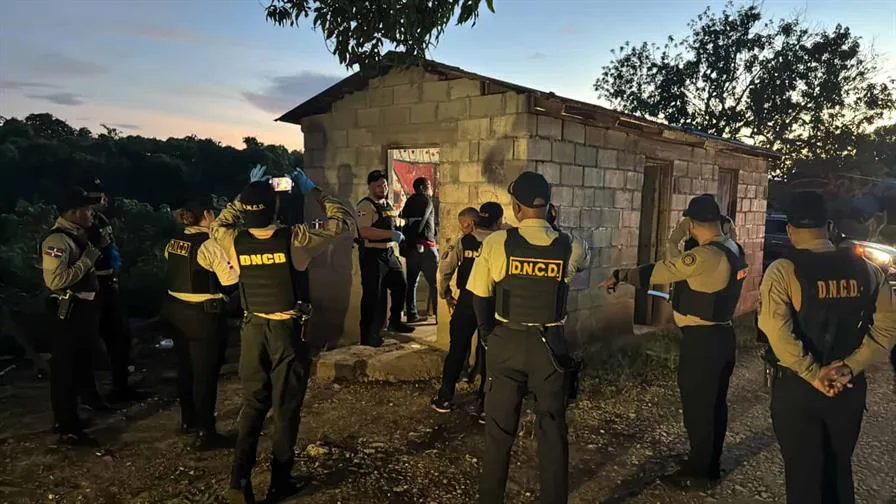 arrestos-en-san-francisco-de-macoris-operativos-dncd-contra-narcotico-b7a3da6b-focus-0-0-896-504