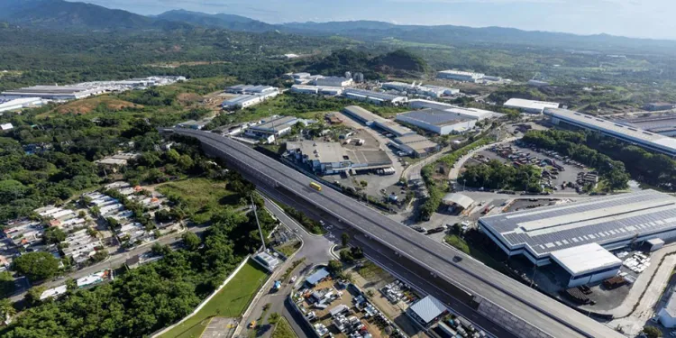 Elevado-del-kilometro-28-de-la-Autopista-Duarte