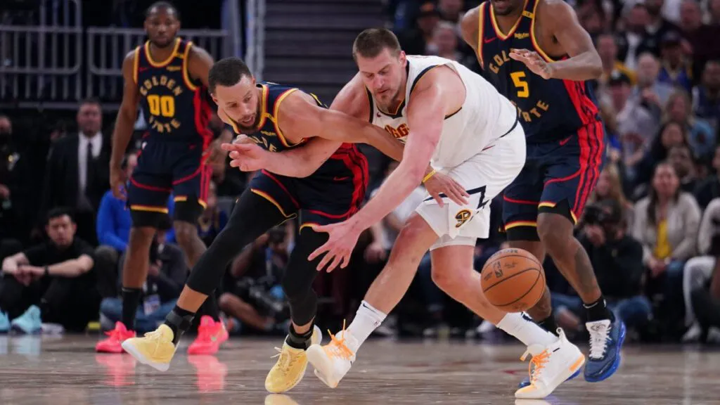 curry-230953-1024x576