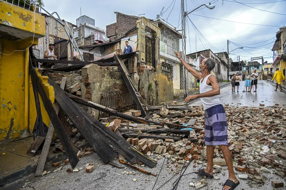 AFP__20251029__82F77CQ__v1__HighRes__CubaWeatherHurricaneMelissa-scaled
