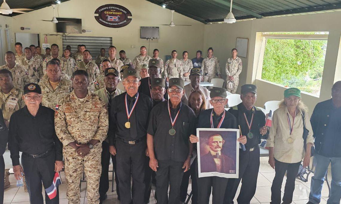 Militares-constitucionalistas-en-Dajabon-1140x682